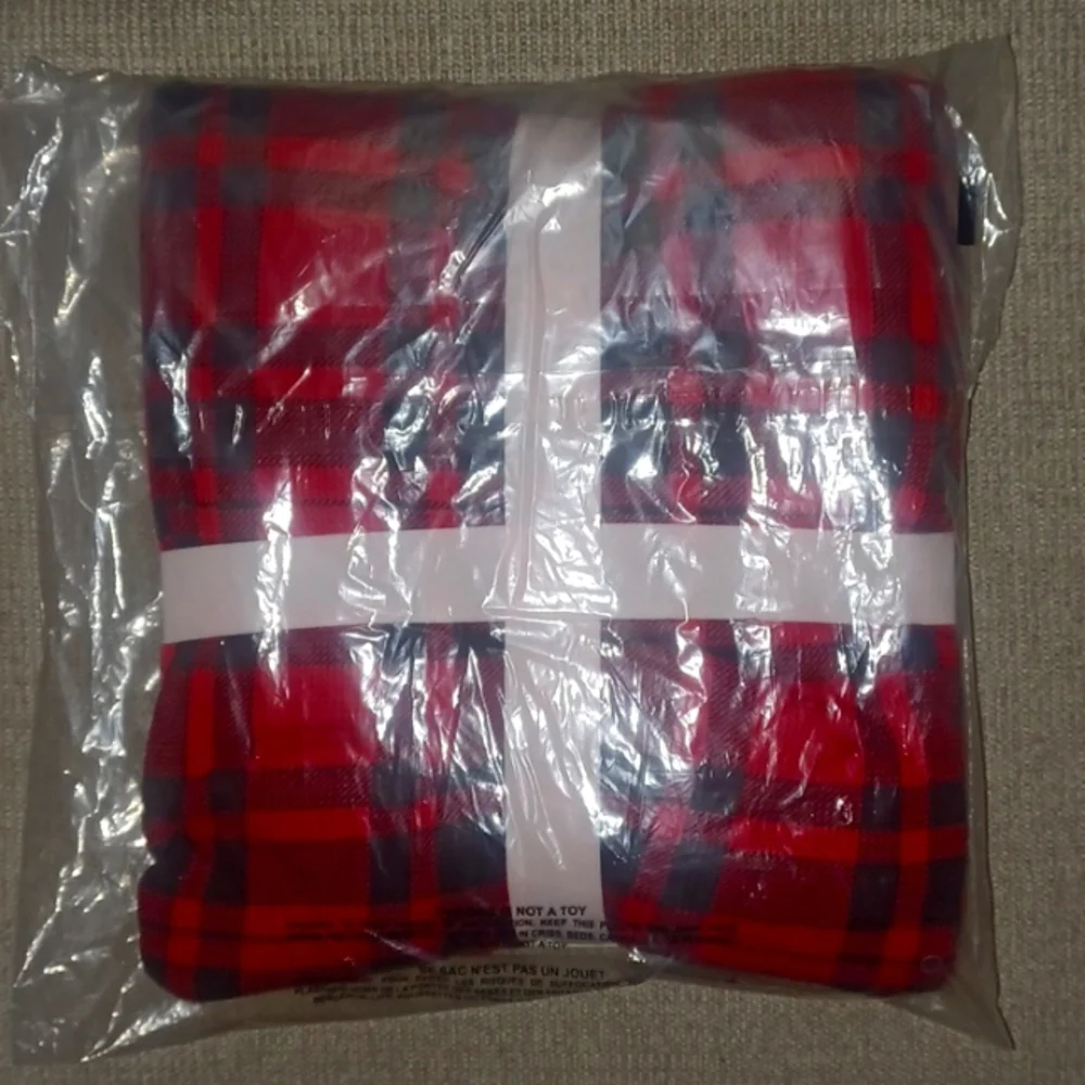 Victoria's Secret Thermal PJ Set - Picture 6 of 6